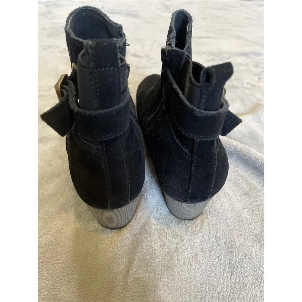 Skechers‎ Women's Booties Suede Ankle Black Basel Block Heels Size 10